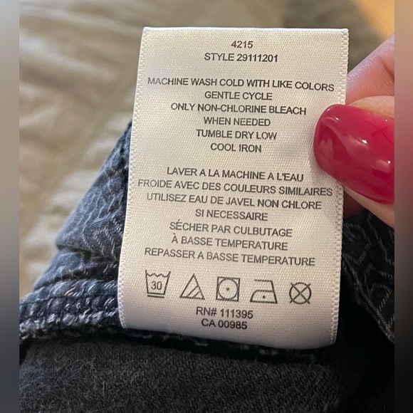 Tory Burch Women's elegant Boot Cut Jeans - Picture 12 of 12